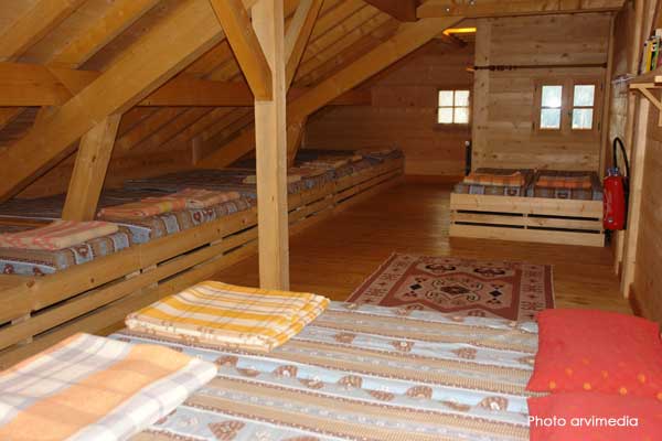 Hébergement Plateau des Glières Dans le gîte deux dortoirs très confortable vous sont proposés photos arvimedia la clusaz