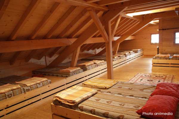 dortoir du gîte Dortoirs très lumineux et confortables pour un séjour inoubliable